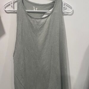 Vuori Tank Top